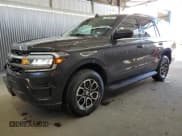 ✅ 2024 Ford Expedition XLT • VIN: 1FMJU1J84REA58417 • Lot: 52782705. Listed on Copart with 27,205 mi. Free auction sales archive from the USA and detailed vehicle history report at DreamBid. Image 1.