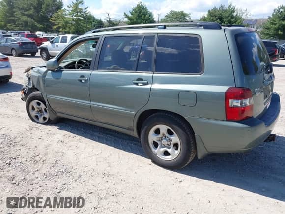 2004 Toyota Highlander с VIN JTEGD21A540076319, выставлен на аукционе IAAI как лот 43089223 с пробегом 200 677 миль миль и . История ставок и продаж доступна на DreamBid. Изображение 3.
