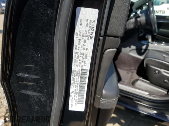 ✅ 2019 Jeep Grand Cherokee Overland • VIN: 1C4RJFCG5KC623857 • Lot: 70816035. Listed on Copart with 54,745 mi. Free auction sales archive from the USA and detailed vehicle history report at DreamBid. Image 13.