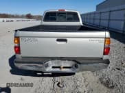 ✅ 2002 Toyota Tacoma • VIN: 5TEVL52N92Z029874 • Lot: 92837045. Listed on Copart with 231,566 mi. Free auction sales archive from the USA and detailed vehicle history report at DreamBid. Image 6.