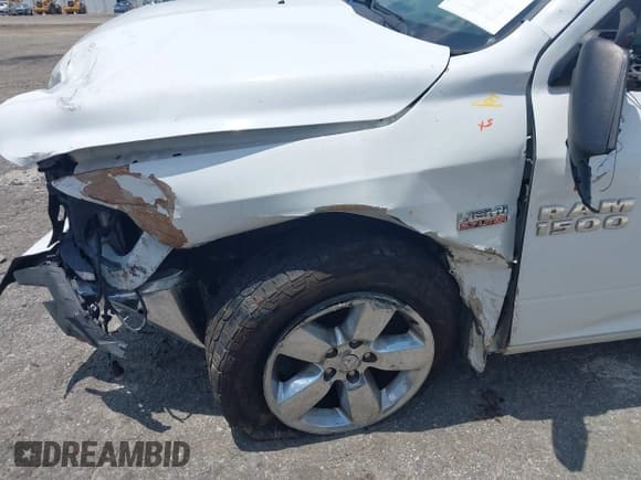 ✅ 2018 Ram 1500 Big Horn • VIN: 1C6RR7GT6JS106942 • Lot: 42497190. Listed on IAAI with 228,132 mi. Free auction sales archive from the USA and detailed vehicle history report at DreamBid. Image 6.