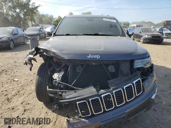 ✅ 2018 Jeep Grand Cherokee Sterling • VIN: 1C4RJFBG8JC369772 • Lot: 85105615. Listed on Copart with 84,686 mi. Free auction sales archive from the USA and detailed vehicle history report at DreamBid. Image 5.