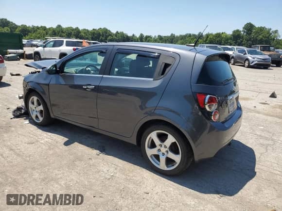 ✅ 2013 Chevrolet Sonic LTZ • VIN: 1G1JF6SB9D4208910 • Лот: 65424765. Размещён на Copart с пробегом 131 431 миль миль. Получите бесплатный доступ к архиву аукционных продаж из США и посмотрите подробный отчёт об истории автомобиля на DreamBid. Изображение 2.
