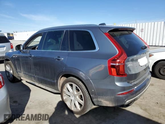 ✅ 2016 Volvo XC90 T6 Inscription • VIN: YV4A22PL8G1048227 • Lot: 48582785. Listed on Copart with 99,830 mi. Free auction sales archive from the USA and detailed vehicle history report at DreamBid. Image 2.