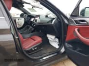 ✅ 2019 BMW X4 xDrive30i • VIN: 5UXUJ3C52KLA58735 • Lot: 43597906. Wystawiony na IAAI z przebiegiem 71 973 mil. Bezpłatny archiwum sprzedaży aukcyjnych z USA i szczegółowy raport historii pojazdu na DreamBid. Zdjęcie 5.