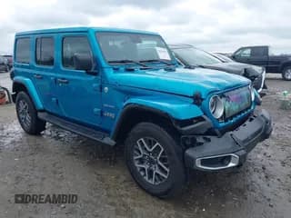 ✅ 2024 Jeep Wrangler Sahara • VIN: 1C4PJXEN5RW180207 • Лот: 41542494. Опубликован ранее на IAAI с пробегом 11 637 миль. Бесплатный доступ к архиву аукционных продаж из США и подробный отчёт об истории автомобиля на DreamBid. Изображение 1.