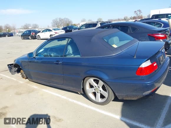 ✅ 2005 BMW 3 Series 325Ci • VIN: WBABW33415PL37327 • Lot: 41779835. Listed on IAAI with 93,473 mi. Free auction sales archive from the USA and detailed vehicle history report at DreamBid. Image 3.