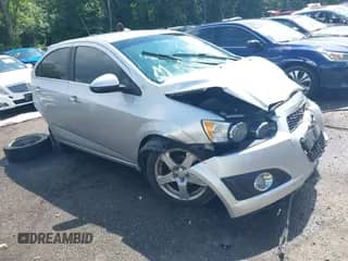 ✅ 2015 Chevrolet Sonic LTZ • VIN: 1G1JE5SB5F4202862 • Лот: 42733289. Размещён на IAAI с пробегом 115 448 миль миль. Получите бесплатный доступ к архиву аукционных продаж из США и посмотрите подробный отчёт об истории автомобиля на DreamBid. Изображение 1.