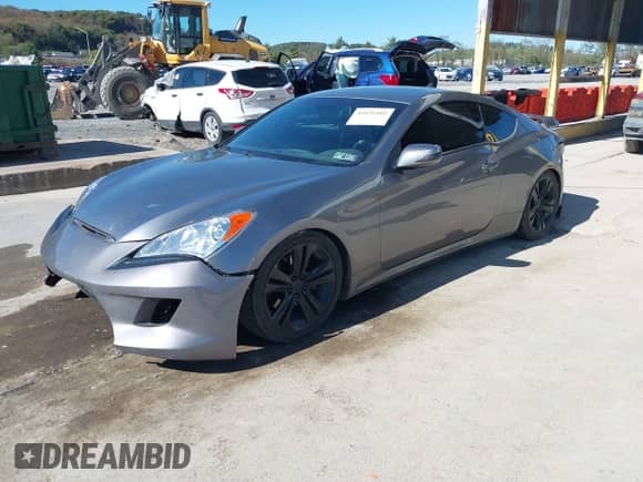 2012 Hyundai Genesis Coupe R-Spec with VIN KMHHU6KH6CU075744, listed as a IAAI auction lot 43421102 with 84,814 mi miles and . Bid and sale history available at DreamBid. Image 2.