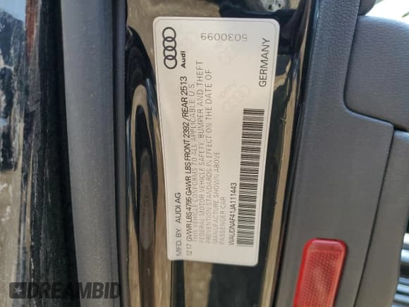 ✅ 2018 Audi A4 Premium • VIN: WAUDNAF41JA111443 • Лот: 59252985. Опубликован ранее на Copart с пробегом 74 193 миль. Бесплатный доступ к архиву аукционных продаж из США и подробный отчёт об истории автомобиля на DreamBid. Изображение 12.