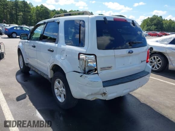 ✅ 2008 Ford Escape Hybrid • VIN: 1FMCU59H88KA49868 • Lot: 43119417. Listed on IAAI with 125,254 mi. Free auction sales archive from the USA and detailed vehicle history report at DreamBid. Image 3.