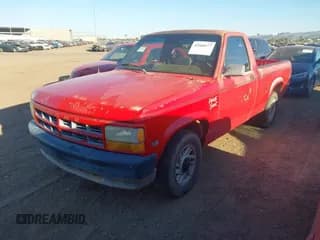 ✅ 1993 Dodge Dakota S • VIN: 1B7FL26X0PS210033 • Лот: 43560677. Опубликован ранее на IAAI с пробегом 248 290 миль. Бесплатный доступ к архиву аукционных продаж из США и подробный отчёт об истории автомобиля на DreamBid. Изображение 2.