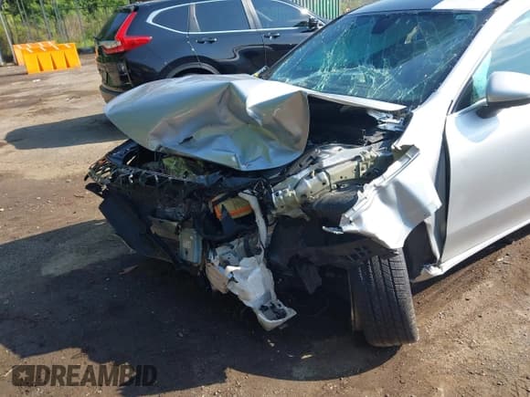 ✅ 2023 Mercedes-Benz CLA 250 • VIN: W1K5J4HB2PN410222 • Lot: 42634965. Wystawiony na IAAI z przebiegiem 38 023 mil. Bezpłatny archiwum sprzedaży aukcyjnych z USA i szczegółowy raport historii pojazdu na DreamBid. Zdjęcie 6.