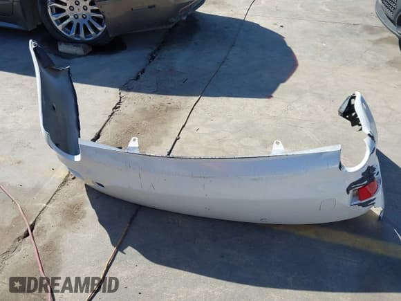 ✅ 2008 Lexus IS 350 • VIN: JTHBE262685021012 • Lot: 42219621. Wystawiony na IAAI z przebiegiem 198 294 mil. Bezpłatny archiwum sprzedaży aukcyjnych z USA i szczegółowy raport historii pojazdu na DreamBid. Zdjęcie 12.