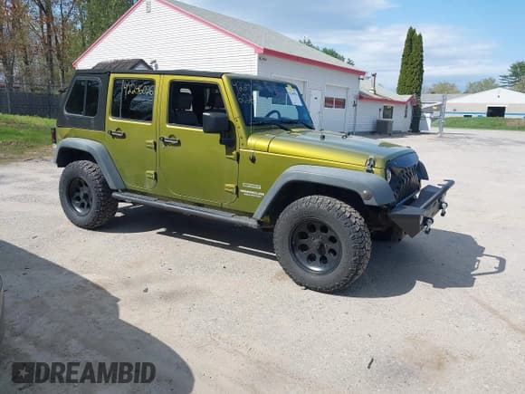 ✅ 2010 Jeep Wrangler Unlimited Sport • VIN: 1J4BA3H10AL202092 • Лот: 42246026. Опубликован ранее на IAAI с пробегом 138 309 миль. Бесплатный доступ к архиву аукционных продаж из США и подробный отчёт об истории автомобиля на DreamBid. Изображение 1.