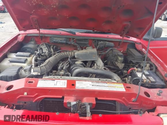 ✅ 2000 Ford Ranger XL • VIN: 1FTYR10C3YPA10825 • Lot: 42491651. Listed on IAAI with 234,516 mi. Free auction sales archive from the USA and detailed vehicle history report at DreamBid. Image 10.