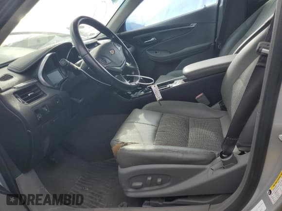 ✅ 2017 Chevrolet Impala LT • VIN: 1G1105S35HU117398 • Лот: 59859434. Опубликован ранее на Copart с пробегом 159 023 миль. Бесплатный доступ к архиву аукционных продаж из США и подробный отчёт об истории автомобиля на DreamBid. Изображение 7.