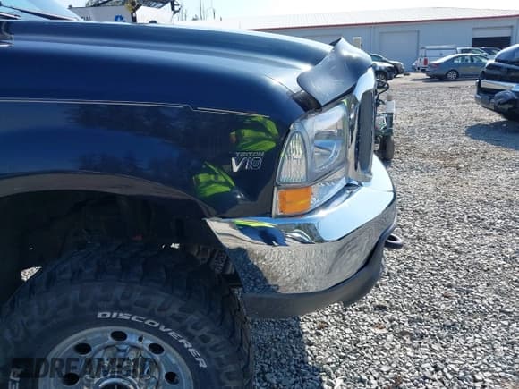 ✅ 2000 Ford F-250 XL • VIN: 1FTNX21S5YEC82650 • Lot: 42105861. Wystawiony na IAAI z przebiegiem 155 878 mil. Bezpłatny archiwum sprzedaży aukcyjnych z USA i szczegółowy raport historii pojazdu na DreamBid. Zdjęcie 6.