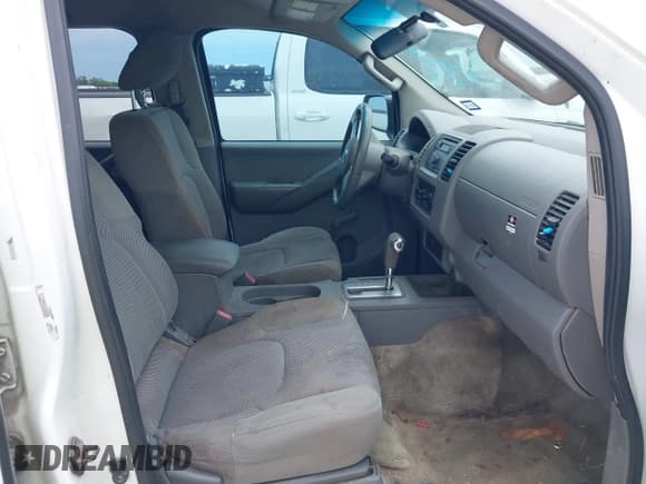 ✅ 2013 Nissan Frontier SL • VIN: 1N6AD0ER5DN754954 • Lot: 42902874. Listed on IAAI with 211,613 mi. Free auction sales archive from the USA and detailed vehicle history report at DreamBid. Image 5.