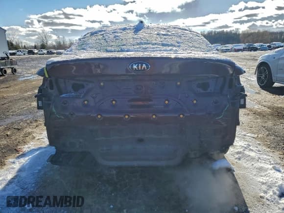 ✅ 2018 Kia Optima S • VIN: 5XXGT4L34JG248951 • Lot: 95611645. Wystawiony na Copart z przebiegiem 86 434 mil. Bezpłatny archiwum sprzedaży aukcyjnych z USA i szczegółowy raport historii pojazdu na DreamBid. Zdjęcie 6.