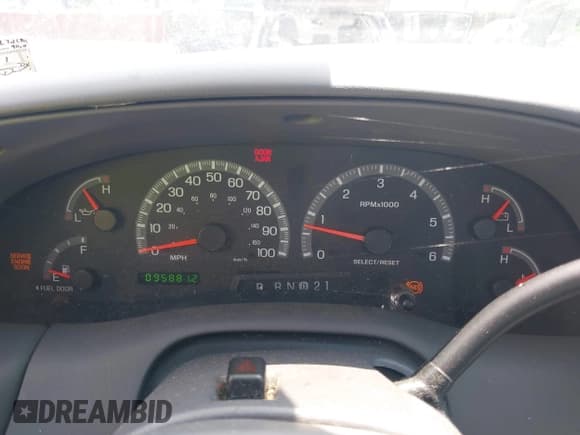 ✅ 2002 Ford F-150 • VIN: 2FTRF08L72CA57411 • Lot: 42569215. Wystawiony na IAAI z przebiegiem 95 881 mil. Bezpłatny archiwum sprzedaży aukcyjnych z USA i szczegółowy raport historii pojazdu na DreamBid. Zdjęcie 7.