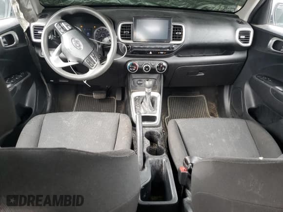 ✅ 2021 Hyundai Venue SE • VIN: KMHRB8A38MU066282 • Lot: 53087095. Listed on Copart with 92,466 mi. Free auction sales archive from the USA and detailed vehicle history report at DreamBid. Image 8.