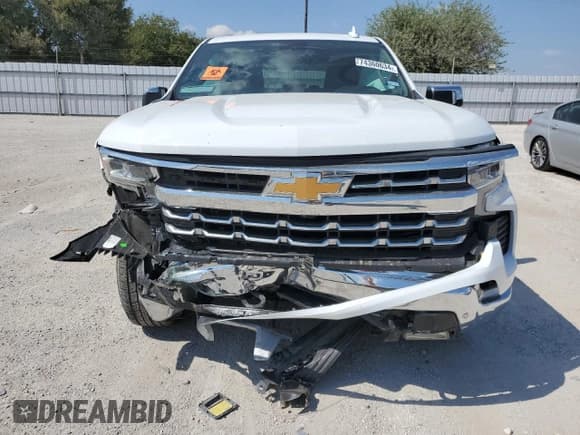 ✅ 2024 Chevrolet Silverado 1500 LTZ • VIN: 1GCPAEED7RZ139782 • Lot: 74360634. Wystawiony na Copart z przebiegiem Nie podano. Bezpłatny archiwum sprzedaży aukcyjnych z USA i szczegółowy raport historii pojazdu na DreamBid. Zdjęcie 5.