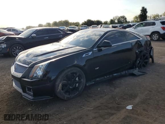 ✅ 2011 Cadillac CTS-V • VIN: 1G6DV1EP7B0111018 • Lot: 70138834. Listed on Copart with 115,045 mi. Free auction sales archive from the USA and detailed vehicle history report at DreamBid. Image 1.