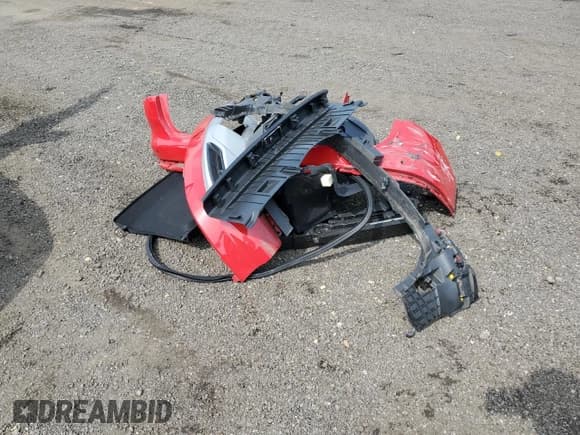 ✅ 2022 Audi Q3 Premium • VIN: WA1AUCF35N1035317 • Lot: 65014675. Wystawiony na Copart z przebiegiem 60 511 mil. Bezpłatny archiwum sprzedaży aukcyjnych z USA i szczegółowy raport historii pojazdu na DreamBid. Zdjęcie 13.