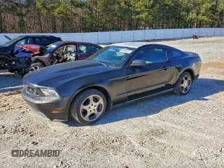 ✅ 2012 Ford Mustang V6 • VIN: 1ZVBP8AM7C5222883 • Lot: 96699575. Listed on Copart with 98,620 mi. Free auction sales archive from the USA and detailed vehicle history report at DreamBid. Image 1.
