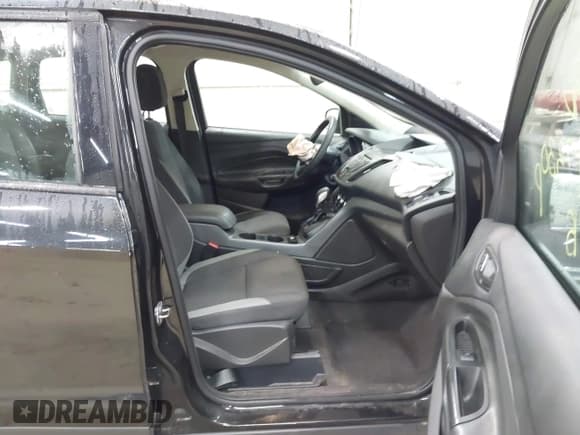 ✅ 2015 Ford Escape S • VIN: 1FMCU0F78FUB58699 • Lot: 43397330. Listed on IAAI with 150,582 mi. Free auction sales archive from the USA and detailed vehicle history report at DreamBid. Image 5.