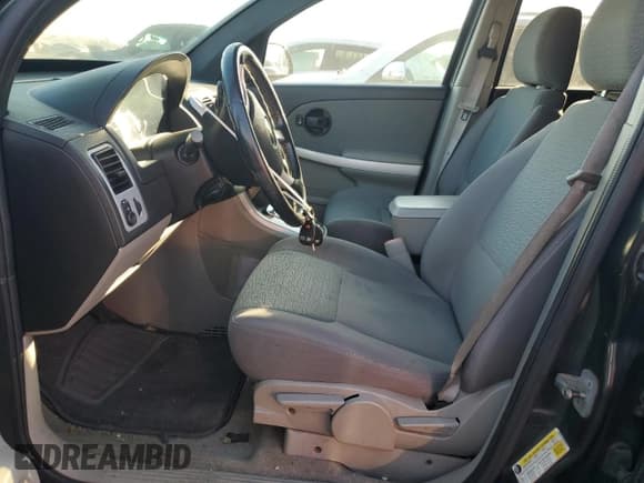 ✅ 2008 Chevrolet Equinox LT • VIN: 2CNDL33FX86009717 • Lot: 91877975. Wystawiony na Copart z przebiegiem 173 442 mil. Bezpłatny archiwum sprzedaży aukcyjnych z USA i szczegółowy raport historii pojazdu na DreamBid. Zdjęcie 7.