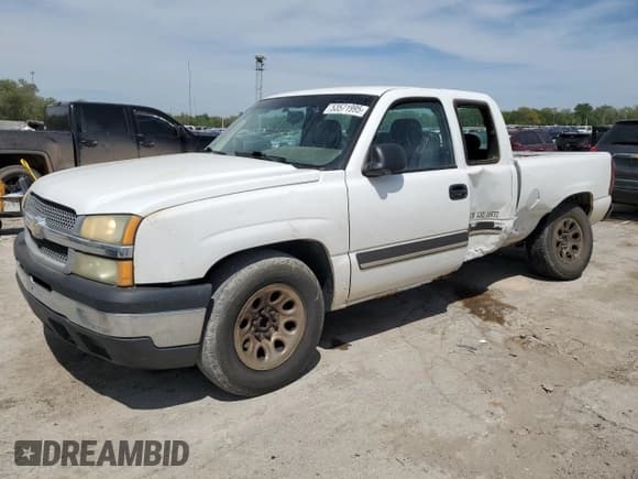✅ 2005 Chevrolet Silverado 1500 • VIN: 1GCEC19V45Z193693 • Лот: 53571995. Опубликован ранее на Copart с пробегом 325 082 миль. Бесплатный доступ к архиву аукционных продаж из США и подробный отчёт об истории автомобиля на DreamBid. Изображение 1.