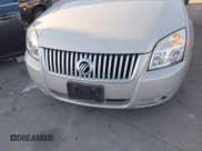 ✅ 2008 Mercury Sable Premier • VIN: 1MEHM42W48G614650 • Lot: 43722127. Wystawiony na IAAI z przebiegiem 101 905 mil. Bezpłatny archiwum sprzedaży aukcyjnych z USA i szczegółowy raport historii pojazdu na DreamBid. Zdjęcie 6.