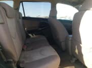 ✅ 2007 Toyota RAV4 • VIN: JTMBD35V175076083 • Lot: 92801215. Wystawiony na Copart z przebiegiem 103 365 mil. Bezpłatny archiwum sprzedaży aukcyjnych z USA i szczegółowy raport historii pojazdu na DreamBid. Zdjęcie 11.