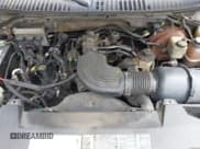 ✅ 2003 Ford Expedition Eddie Bauer • VIN: 1FMPU18L43LB20373 • Lot: 42398831. Listed on IAAI with 265,385 mi. Free auction sales archive from the USA and detailed vehicle history report at DreamBid. Image 9.