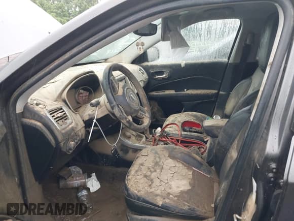 ✅ 2018 Jeep Compass Altitude • VIN: 3C4NJDBB2JT432456 • Lot: 42295863. Listed on IAAI with Not provided. Free auction sales archive from the USA and detailed vehicle history report at DreamBid. Image 6.