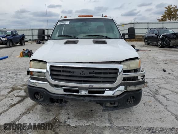 ✅ 2006 GMC Sierra 3500 DRW SLE1 • VIN: 1GTJK33D16F207548 • Lot: 72369554. Wystawiony na Copart z przebiegiem Nie podano. Bezpłatny archiwum sprzedaży aukcyjnych z USA i szczegółowy raport historii pojazdu na DreamBid. Zdjęcie 5.
