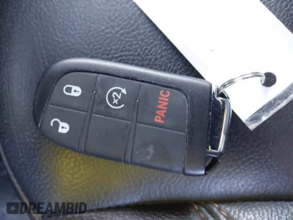 ✅ 2022 Jeep Compass Limited • VIN: 3C4NJDCB8NT113289 • Lot: 41478941. Wystawiony na IAAI z przebiegiem 35 348 mil. Bezpłatny archiwum sprzedaży aukcyjnych z USA i szczegółowy raport historii pojazdu na DreamBid. Zdjęcie 11.