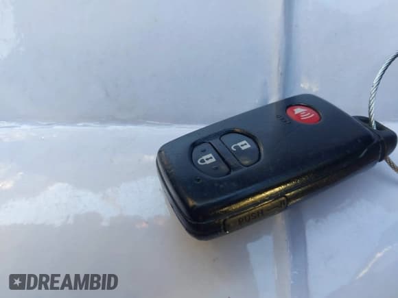 ✅ 2014 Toyota Prius Three • VIN: JTDKN3DU6E0394135 • Lot: 43571768. Listed on IAAI with 95,614 mi. Free auction sales archive from the USA and detailed vehicle history report at DreamBid. Image 11.