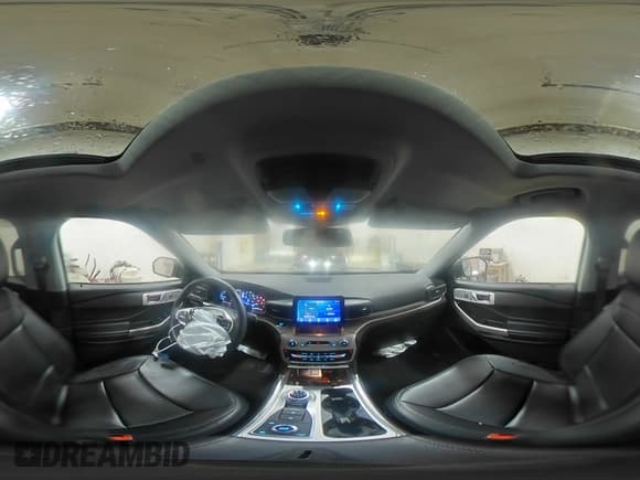 ✅ 2024 Ford Explorer XLT • VIN: 1FMSK8DH2RGA54286 • Lot: 85486185. Wystawiony na Copart z przebiegiem 28 972 mil. Bezpłatny archiwum sprzedaży aukcyjnych z USA i szczegółowy raport historii pojazdu na DreamBid. Zdjęcie 15.