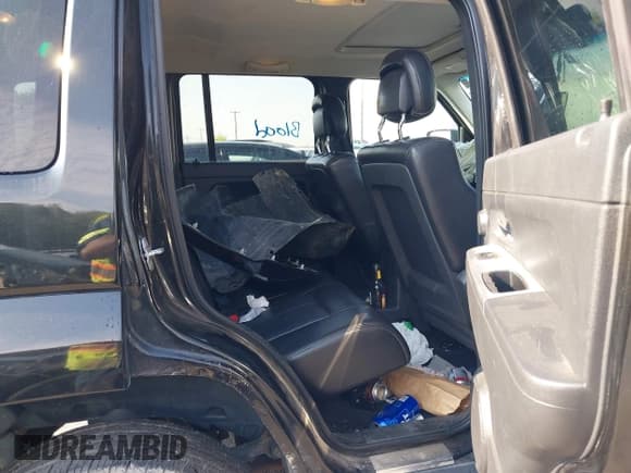 ✅ 2010 Jeep Liberty Limited • VIN: 1J4PN5GK4AW150710 • Lot: 43053552. Listed on IAAI with 100,672 mi. Free auction sales archive from the USA and detailed vehicle history report at DreamBid. Image 8.