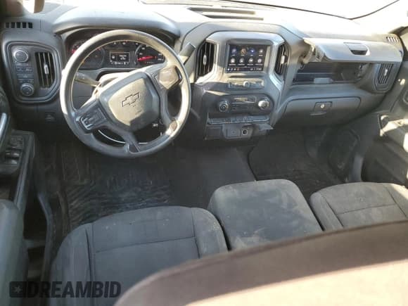 ✅ 2020 Chevrolet Silverado 1500 Custom • VIN: 1GCRYBEK2LZ372820 • Lot: 52373015. Listed on Copart with 178,821 mi. Free auction sales archive from the USA and detailed vehicle history report at DreamBid. Image 8.