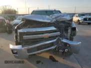 ✅ 2018 Chevrolet Silverado 2500HD LT • VIN: 1GC1KVEG5JF268722 • Lot: 50000995. Wystawiony na Copart z przebiegiem 230 363 mil. Bezpłatny archiwum sprzedaży aukcyjnych z USA i szczegółowy raport historii pojazdu na DreamBid. Zdjęcie 5.