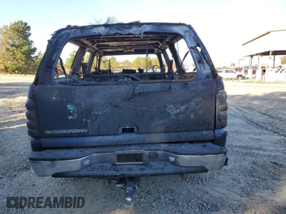 ✅ 2000 Chevrolet Suburban LS • VIN: 3GNFK16T6YG165335 • Лот: 76982084. Опубликован ранее на Copart с пробегом Не указан. Бесплатный доступ к архиву аукционных продаж из США и подробный отчёт об истории автомобиля на DreamBid. Изображение 6.
