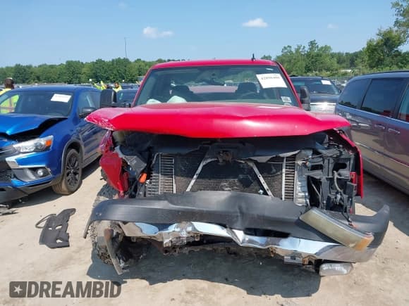 ✅ 2006 Chevrolet Silverado 2500HD LT3 • VIN: 1GCHK232X6F105320 • Лот: 42896488. Опубликован ранее на IAAI с пробегом Не указан. Бесплатный доступ к архиву аукционных продаж из США и подробный отчёт об истории автомобиля на DreamBid. Изображение 12.