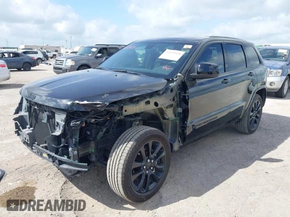 ✅ 2020 Jeep Grand Cherokee Altitude • VIN: 1C4RJEAG7LC113752 • Lot: 42529528. Listed on IAAI with 104,723 mi. Free auction sales archive from the USA and detailed vehicle history report at DreamBid. Image 2.