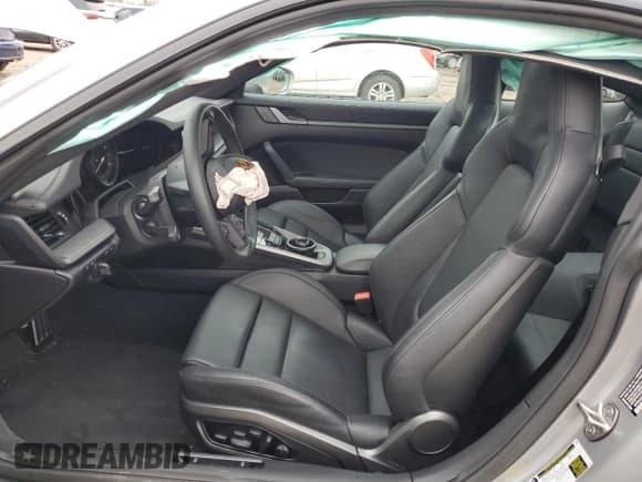 ✅ 2022 Porsche 911 Carrera • VIN: WP0AA2A98NS205474 • Lot: 40023494. Listed on Copart with 9,889 mi. Free auction sales archive from the USA and detailed vehicle history report at DreamBid. Image 7.