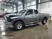 2010 Dodge 1500 ST z VIN 1D7RV1GP7AS230017, wystawiony jako Copart lot #74528714 z przebiegiem 130 531 mil mil oraz Szkoda całkowita • Salvage title. Historia ofert i sprzedaży dostępna na DreamBid. Obrazek 1.