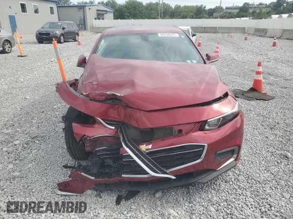 2017 Chevrolet Malibu LT z VIN 1G1ZE5STXHF250327, wystawiony jako Copart lot #84184085 z przebiegiem 86 473 mil mil oraz Szkoda całkowita • Salvage title. Historia ofert i sprzedaży dostępna na DreamBid. Obrazek 5.